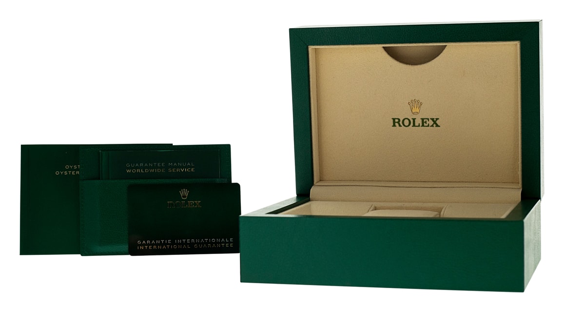 Rolex Oyster Perpetual 126000 Image 4